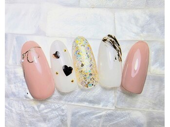 リマイン(Rymine)の写真/【選べる定額デザイン6,500円～9,500円】シンプル～アート、オフィスネイルなどサンプルを多数ご用意♪