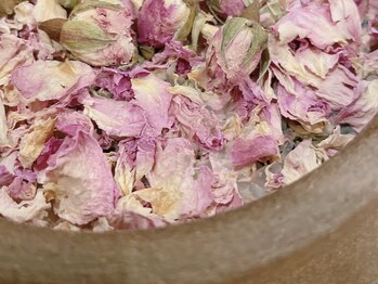 ルゥルゥ シュガーリング(Luu Luu sugaring)/黄土ローズ/漢方蒸し/代々木上原