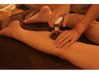 インディバサロン(INDIBA SALON 8296)/インディバボディ