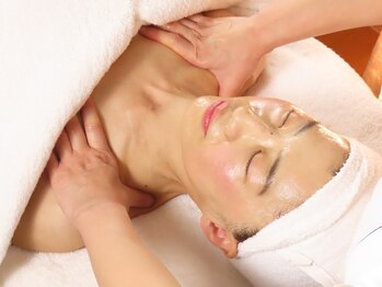 メナードフェイシャルサロン 厚別東店/首・肩までリフレッシュ♪