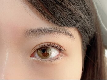 プール エドボリ(POOL EDOBORI)の写真/人気の秘密はモチの良さにあり♪貴女の目元にあった施術で一本一本丁寧に装着するから持続力UP!!