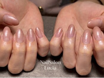 ルチア(Lucia)/ラメグラデーション