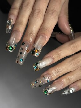 エクアネイルズ(Akuwa nails)の写真/【チップは使用しません◎】丁寧にアクリルスカルプで長さだし♪美フォルムとモチの良さが好評◆半個室空間