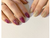 ネイルズ ララ(nails Lala)/アシンメトリー。
