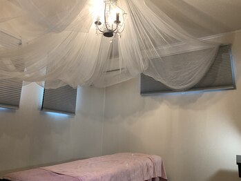 エステヤ(esuteya)/内観