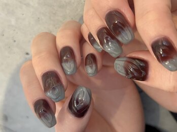 ルカ 原宿(lux)/カラグラ × ぷっくり