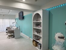 マーメイドネイル(Mermaid Nail)の雰囲気（ティファニーブルーの壁紙♪）