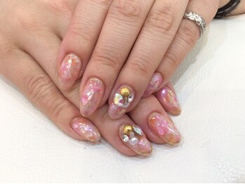 シャンネイルケアサロン(Shan Nail caresalon)/staff　ネイル