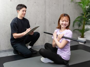 アクトツー(Act.2)の写真/体重より"見た目"が変わる。姿勢から整えて、品よく引き締まったボディラインへ!