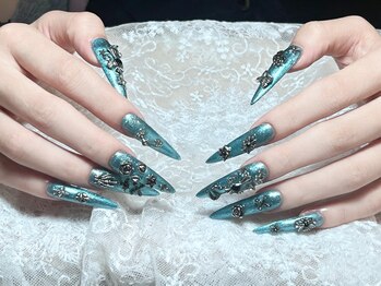 ナナネイル(Nana Nail)/マグネットゴテゴテネイル