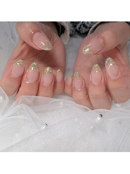 シャトン(Chaton)/ワンカラーの上にラメグラ