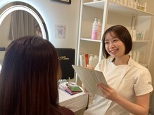 お肌悩みを深く理解するための「ヒアリング力」