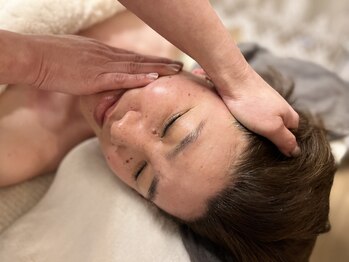 エクラプラス(eclat plus)/小顔矯正