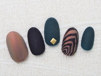 ネイルズガッシュ 大森駅前店(NAILs GUSH)/*ゼブラネイル*