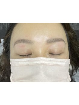 アイブロウメニューがあるサロン