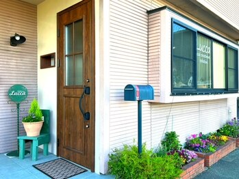 ルッカ(Lucca)/お店の玄関