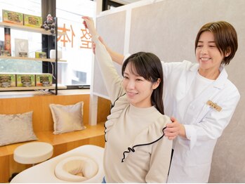 整体えびす丸 川越店の写真/ガチガチの首コリ肩こりをゆるゆるに…2万人以上の施術経験がある整体師があなたのコリもスッキリ改善◎