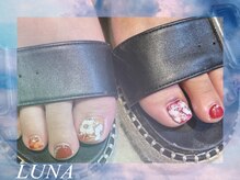 ネイルアンドまつ毛エクステ ルーナ 八王子店/☆大人のフラワーフットネイル☆