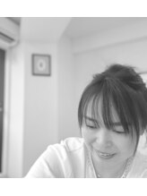 エムグロウ(Mglow) メグミ 