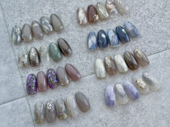 ネイルアンドアイラッシュサロンRの写真/どんなシーンにも溶け込む《ニュアンスネイル》定額~持ち込みデザインまで対応◎パラジェル/フィルイン対応