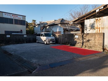 フェイバー(Favor)/第一駐車場【軽自動車が推奨】