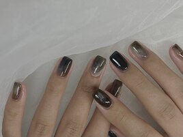 ダークトーンニュアンスネイル♪