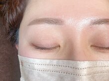 まつげエクステ アンド スクール アンド エステ プティーティドゥール(Putih Tidur)/【アイブロウ】美眉スタイリング