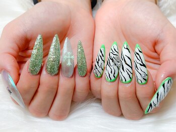 ルアナ(Luana.)/ラメ×ゼブラ