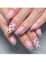 ザ バームシックス 銀座三丁目店(THE BALM six)/ラメグラネイル/ピンクネイル