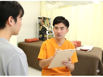 なるしま接骨院/カウンセリング風景