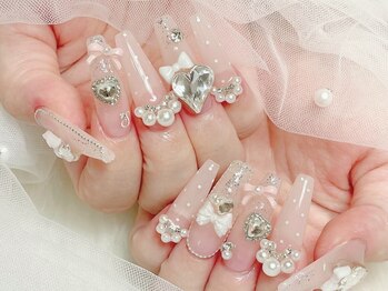 エール アンド ガレンド(ailse&Guarendo)の写真/【心斎橋】カラーパーツ充実×長さだしに自信あり♪お悩み解消&理想のデザインを叶える実力派個室サロン☆