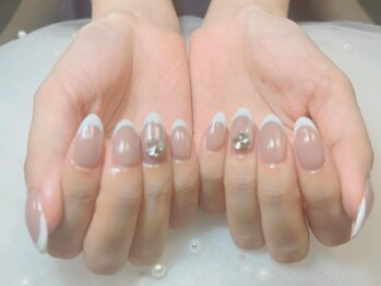マイ(Mai)の写真/オフィスでも日常でも映える上品でおしゃれなシンプルネイルを、今のトレンドと確かな技術で仕上げます♪