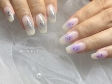 リッシュ トロワ(RICHE trois)/推し活チークネイル