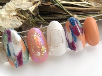 ネイルサロンアンドスクール ラフィーネ 池袋店/カラフルタイダイ◆￥7990