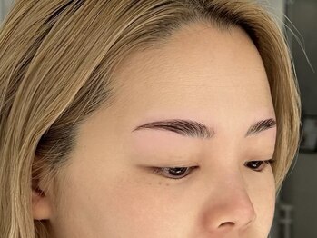 プール エドボリ(POOL EDOBORI)の写真/《丁寧なカウンセリング×高技術×圧倒的センス》自まつ毛の状態や目の形に合わせてデザインをご提案♪