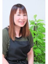 リーネイル 薬院店(Re.nail) Yuko Hiwatashi