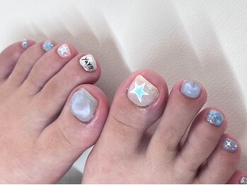 アイネイル 小倉(ai nail)の写真/足先で魅せる♪【新規オフ無料/100色以上】フットネイル☆ジェルネイル艶色ワンカラー5800円