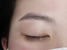 eyebrow 学生さんにも大人にも人気！脱眉毛迷子！