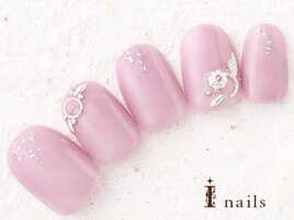 シアービジューネイル　8480円