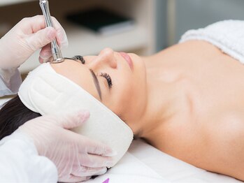 un.(アンドット)吉祥寺の写真/黒ずみ・詰まり毛穴に集中ケア*人気NO1《ピーリング×毛穴洗浄¥9900》でつるんと透明感のある韓国女優肌へ