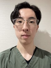 ナイン整骨院 三軒茶屋院 篠崎 涼充