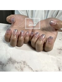 ベースありグラデーションネイル