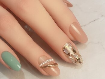 レヴィア(Revia)/アート・パーツ付け放題[~5本]