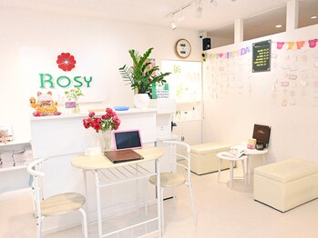 ＲＯＳＹ ＮＡＩＬ 蕨店の写真/【蕨駅徒歩2分の好立地サロン！】空き時間にお手元を華やかに♪オープン限定のお得クーポンもご用意◎