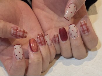 エルティーブ(elteeb)の写真/《幅広いデザインに対応可能◎》トレンドを取り入れたデザインで指先を華やかに彩る♪持ち込みOK☆