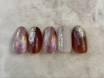 ネイルアンドアイラッシュサロンRの写真/≪パラジェル導入≫ネイルケアで指先まで綺麗に*上品なオトナ女性向け定額/色を楽しむマグネットも豊富♪