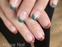 メイジーネイル(Maisie Nail)/カラーフレンチ