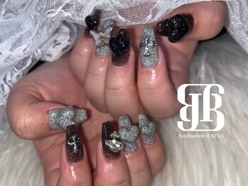 キラキラネイル