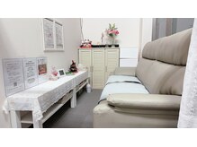 身楽の雰囲気（受付・待合室です♪電話 080-2624-8530）