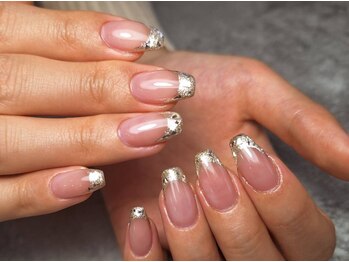 ユコネイル 茨木(Yuko Nail)の写真/圧倒的技術力！お客様の指が綺麗に見えるデザインをお届け♪シンプルでもキレイなフォルムで満足感◎